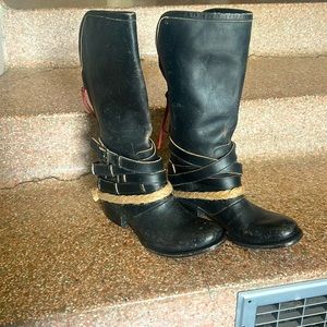 COPY - NEW - FreeBird boots Dove